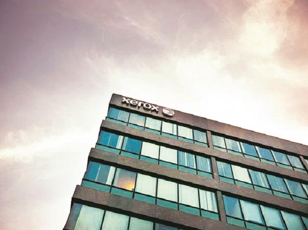 زیراکس در ضمن شیوع ویروس ، تسخیر خصومت HP و مبارزه با پروکسی را متوقف می کند