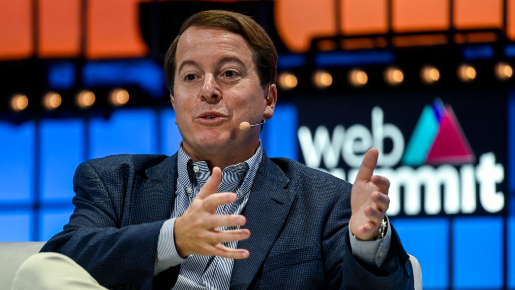 پس از استخدام مدیرعامل جدید eBay ، استیوارد ، مبارزه با پروکسی eBay پایان می یابد